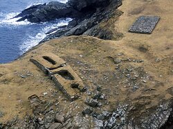 The layout of the fort at Sumburgh would have been very similar to that at the Ness of Burgi across the water. (image by Frank Bradford)